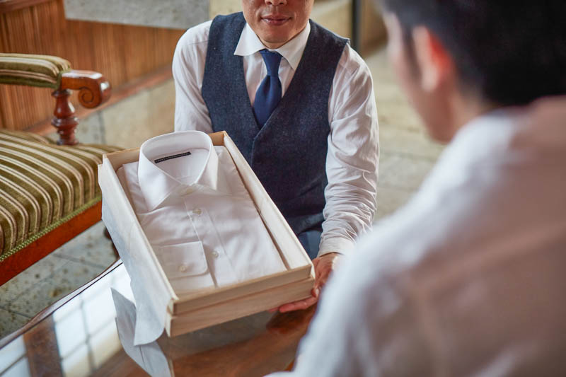 ビジネスマン向けセット"高級シャツ&スキンケア"