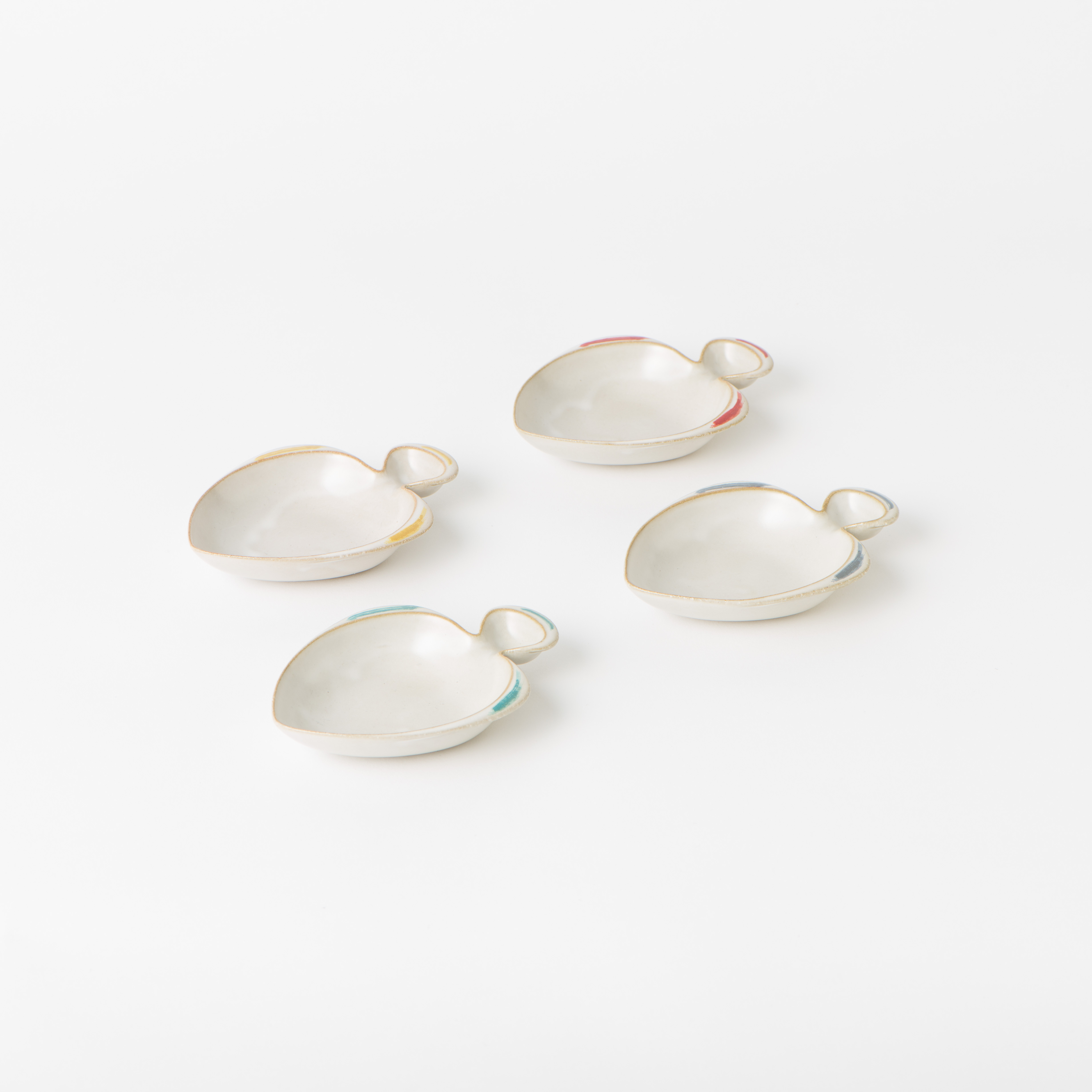 Fajans 小皿4枚組み