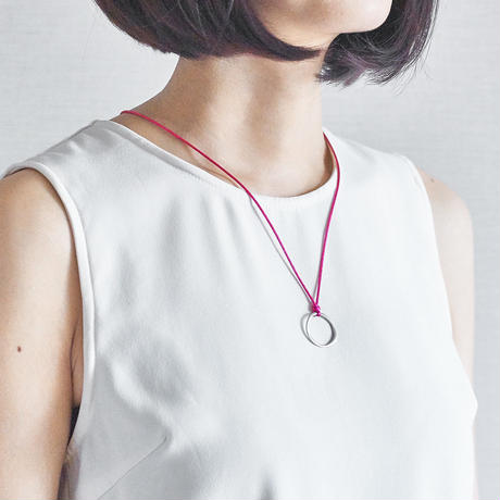 グラスホルダー-SILVER +サテンコード