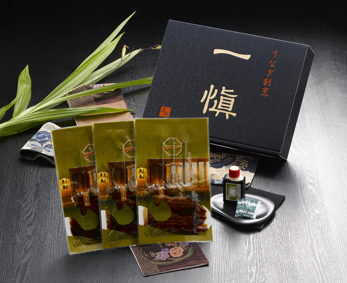 愛知県産うなぎの串蒲焼 RUIK093