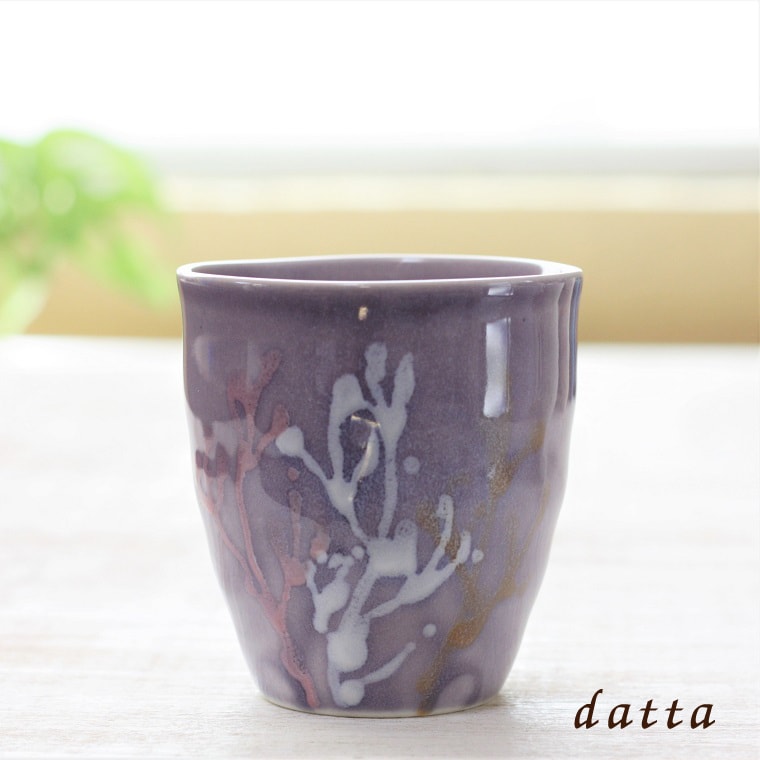 沖縄の海と縁起の良い珊瑚のタンブラー 紅掛空色