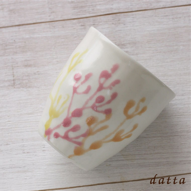 沖縄の海と縁起の良い珊瑚のタンブラー 純白