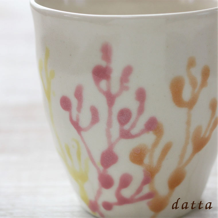 沖縄の海と縁起の良い珊瑚のタンブラー 純白