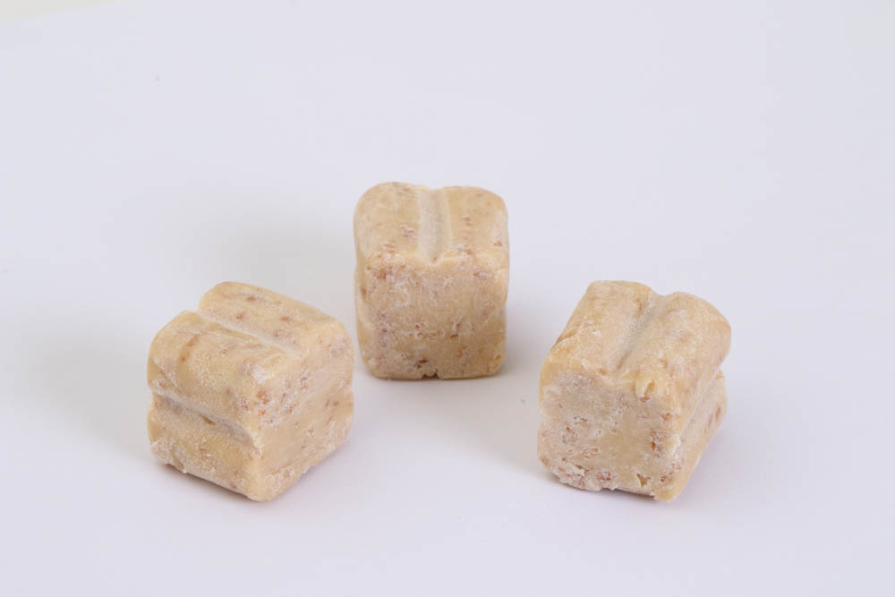 ＜トリュフチョコレート＞サフラントリュフ　9個入