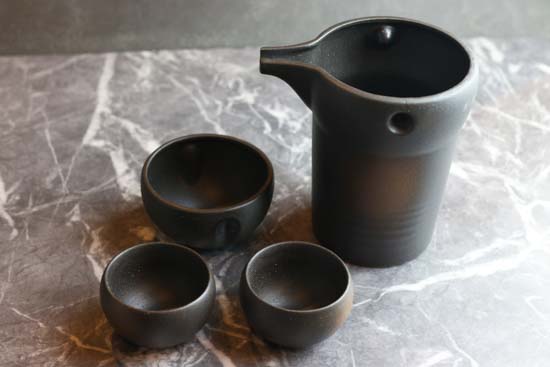 冷酒器ゆらり2合セット-杯2個付き