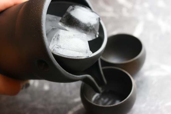 冷酒器ゆらり2合セット-杯2個付き