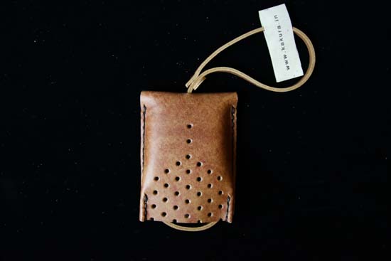 キーケース-33ドット-アンティークブラウン