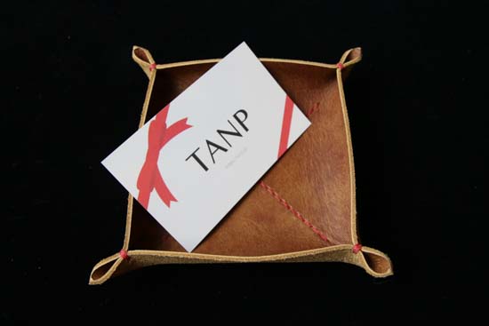 革トレイ スクエア M 糸ふで