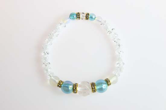 クリスタルブレスレット-デザイン３