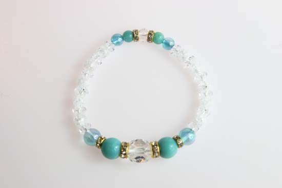 クリスタルブレスレット-デザイン３