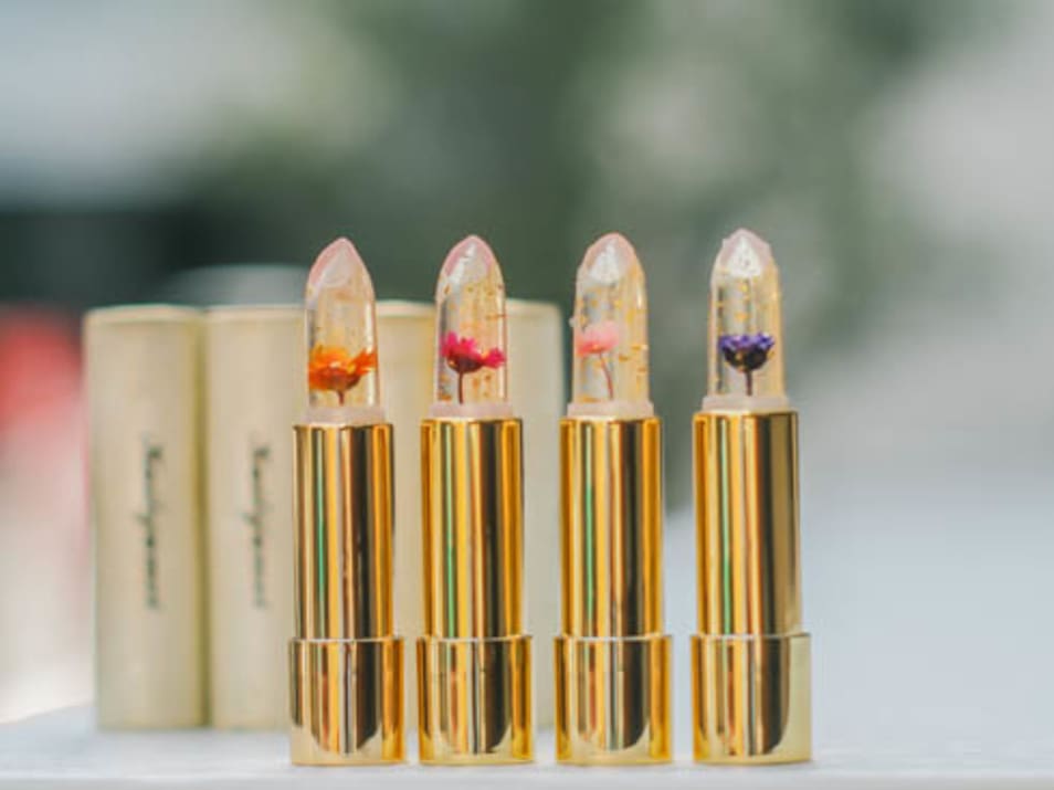 【2026冬特集】女性向けのクリスマスプレゼントはリップで決まり