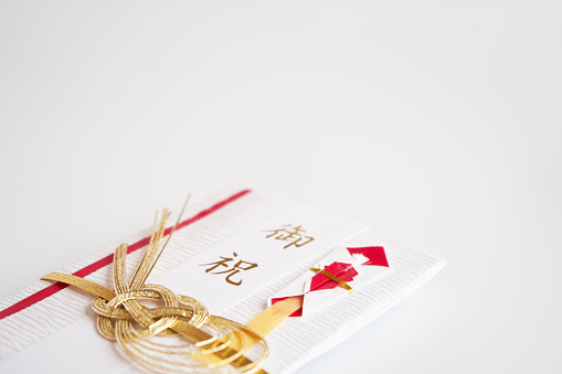 結婚祝いでNGな金額と、ご祝儀にまつわるマナーを押さえよう