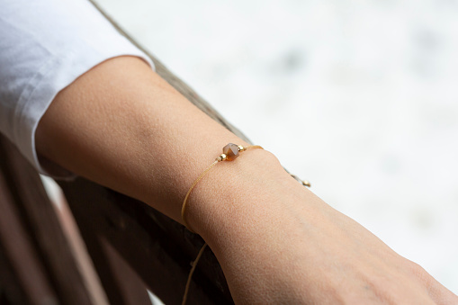 プレゼントに贈る人気ブレスレットをご紹介！絶対に喜ばれる人気ブランドや選び方も