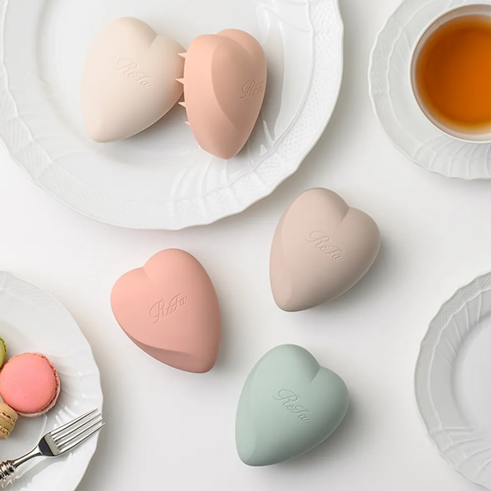 ギフトの新定番！ReFaのヘアブラシを徹底比較