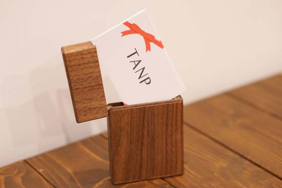 【名入れギフト】KUIN　名刺入れ