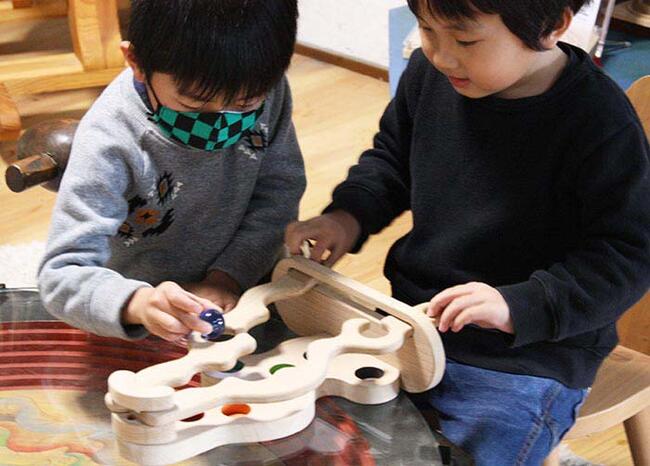 集中力アップゲーム（ビー玉バージョン）日本製 家族だんらんファミリーゲーム