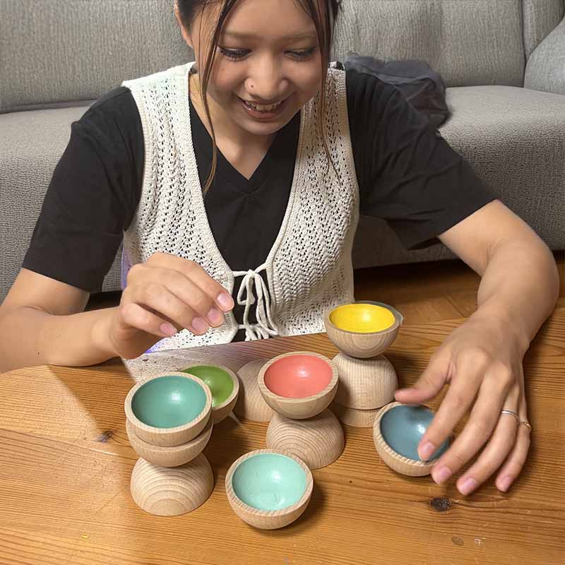 カップ積み木（日本製）知らず知らず創造力を育む木のおもちゃ