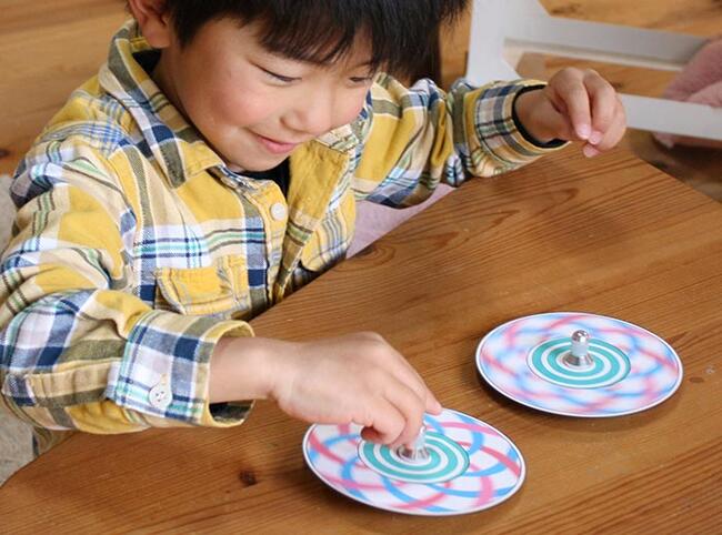 D-TOP 渦巻独楽（日本製）長時間回転する美しいコマ 日本グッドトイ受賞