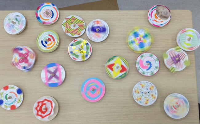 CD独楽 製作キット　不要なCDで美しいコマが作れるアルミ製の軸 