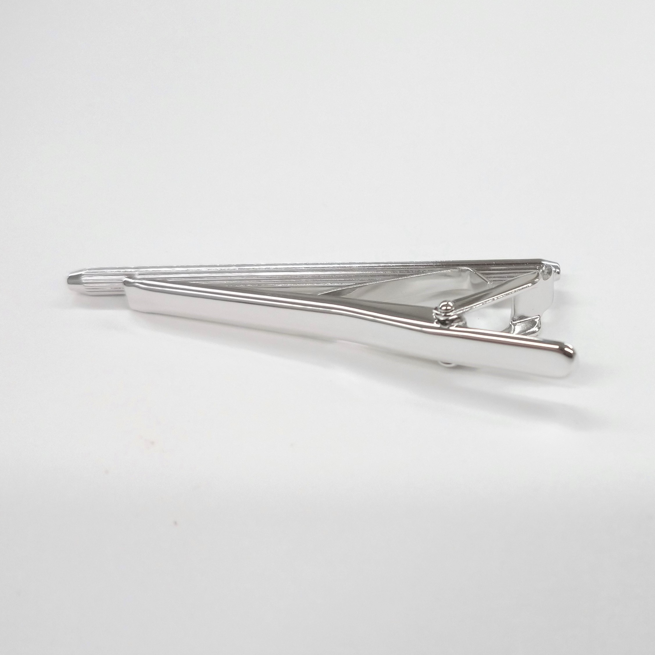 メタリックタイバー