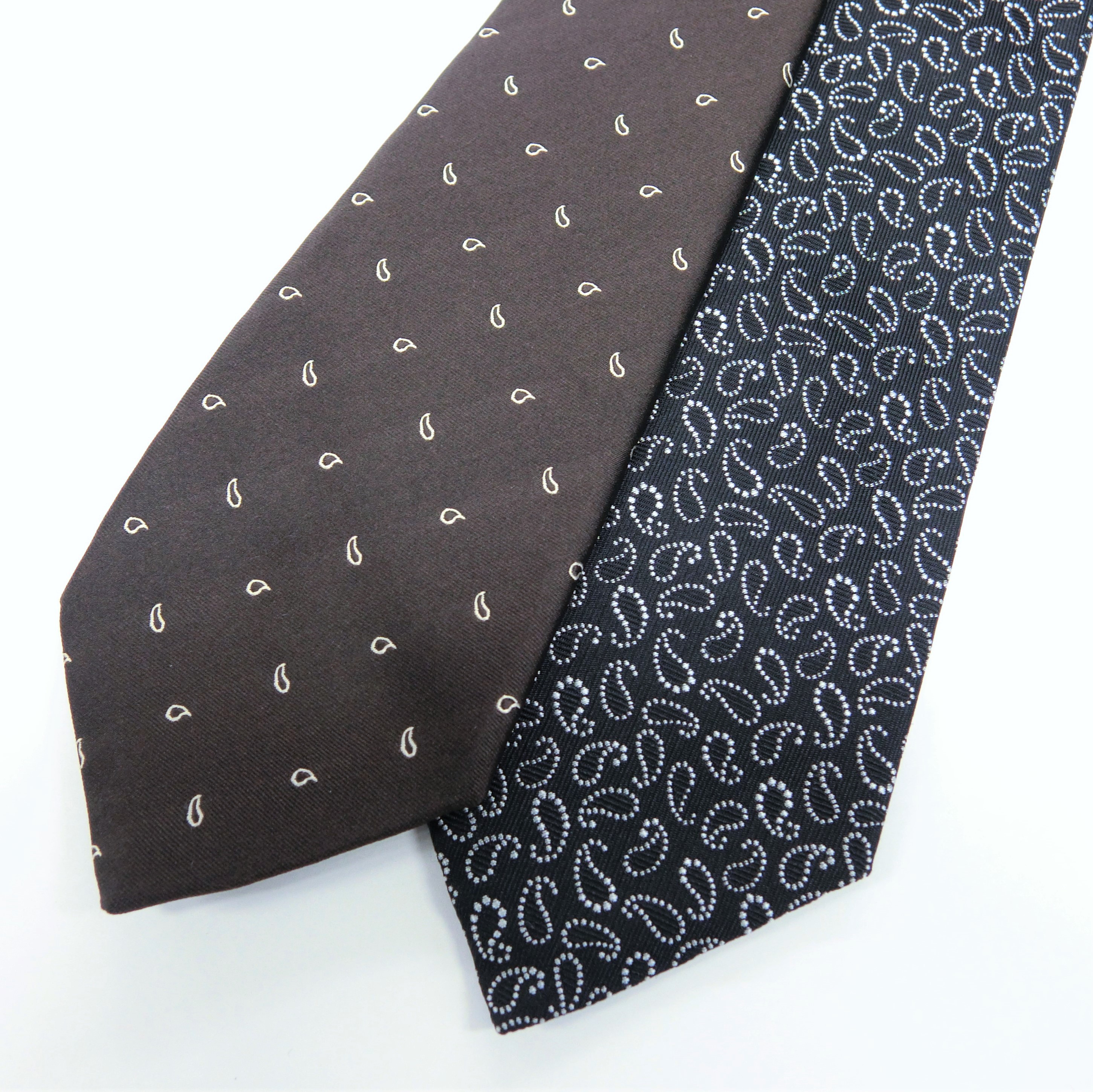 イタリア製ネクタイ　スカラップ仕立て