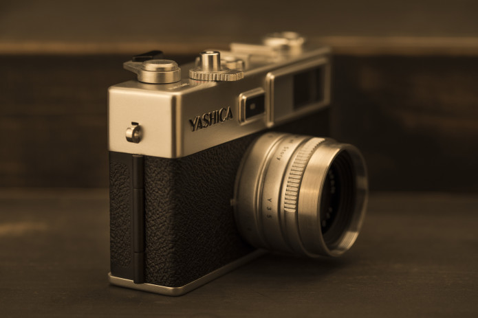 YASHICA Y35 With digiFilm 200