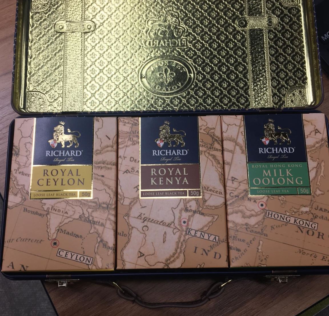 ロイヤル・ボヤージュ　お茶３種類アソート　缶150g(50gx３箱）