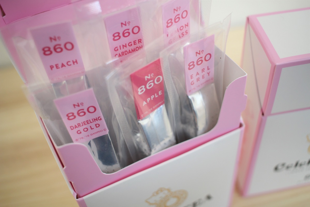 ハローキティ セレクト | CelebiTEA（セレビティー）のプレゼント  