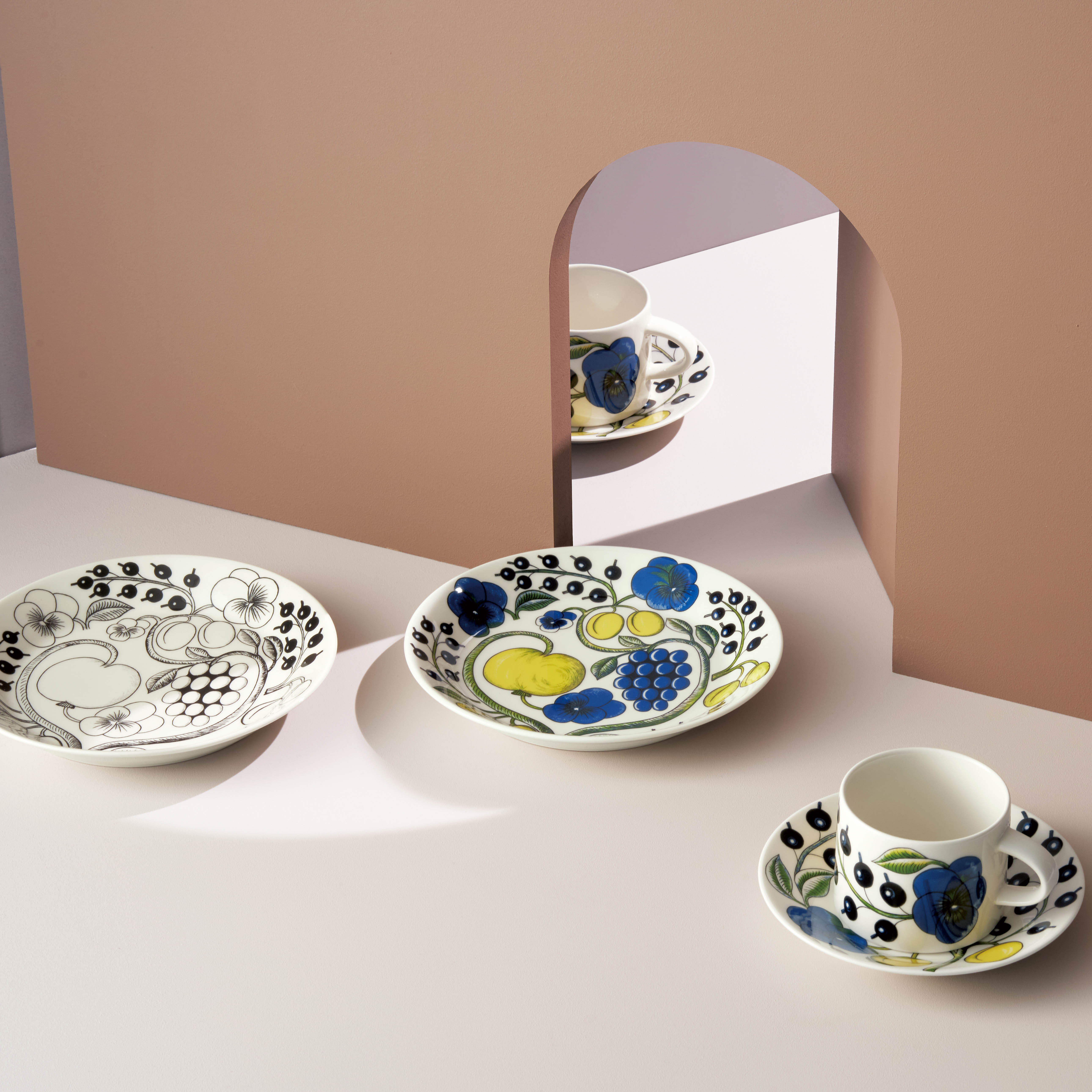 ギフトカタログ　ストロイエ（BOX付き）