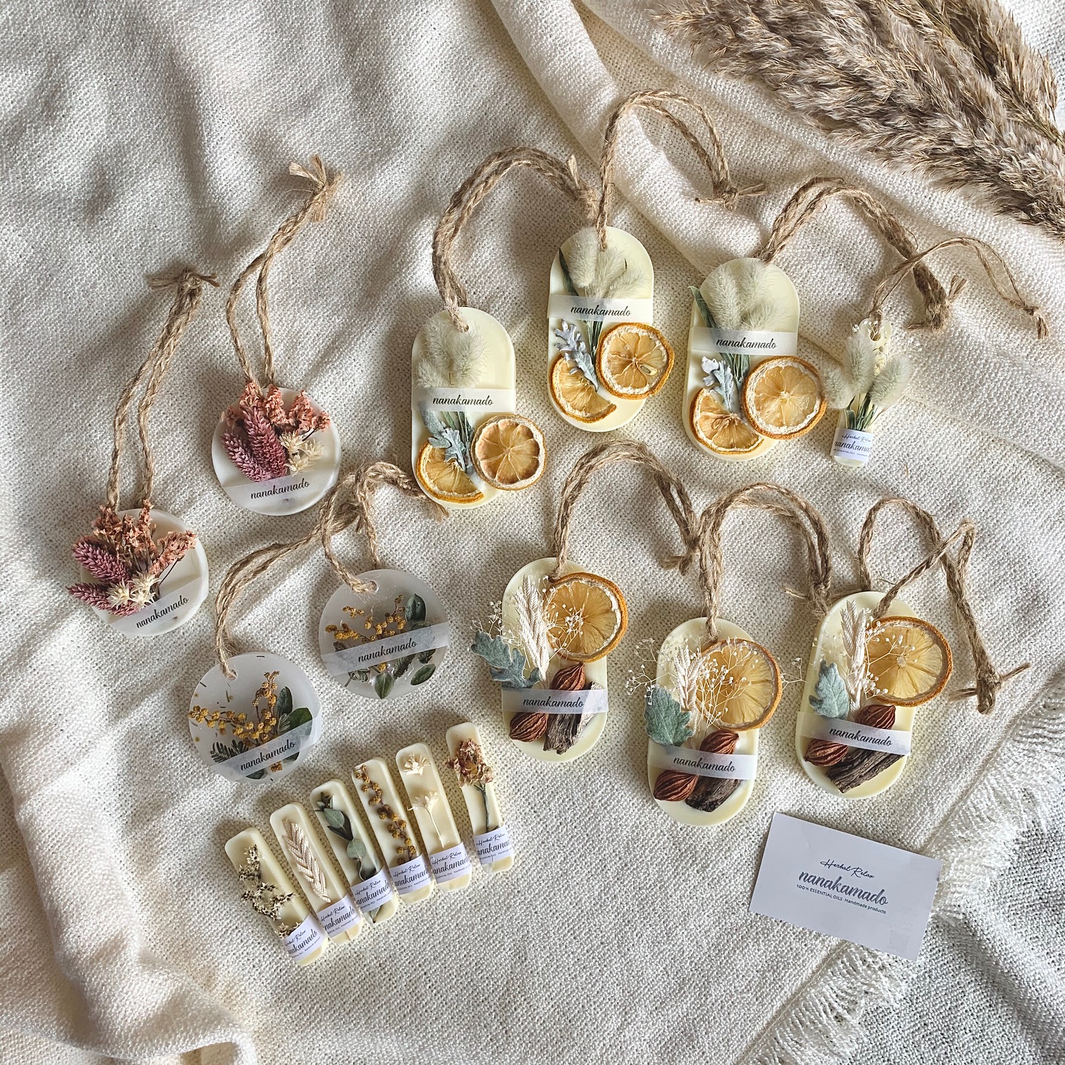 クリームベース・ドライレモン×ラグラスのアロマワックスサシェ（オーバル型）