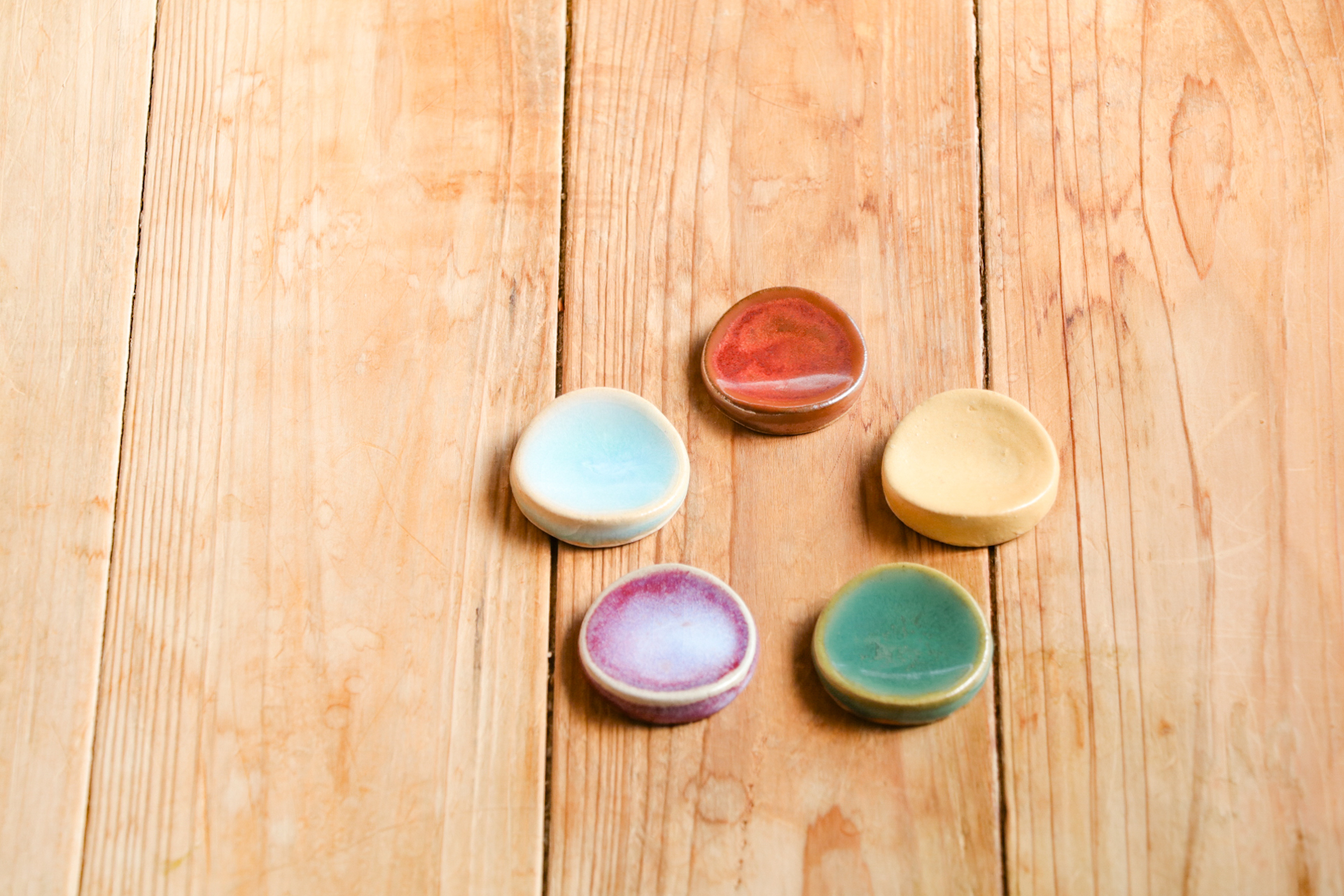 イロミハシオキ