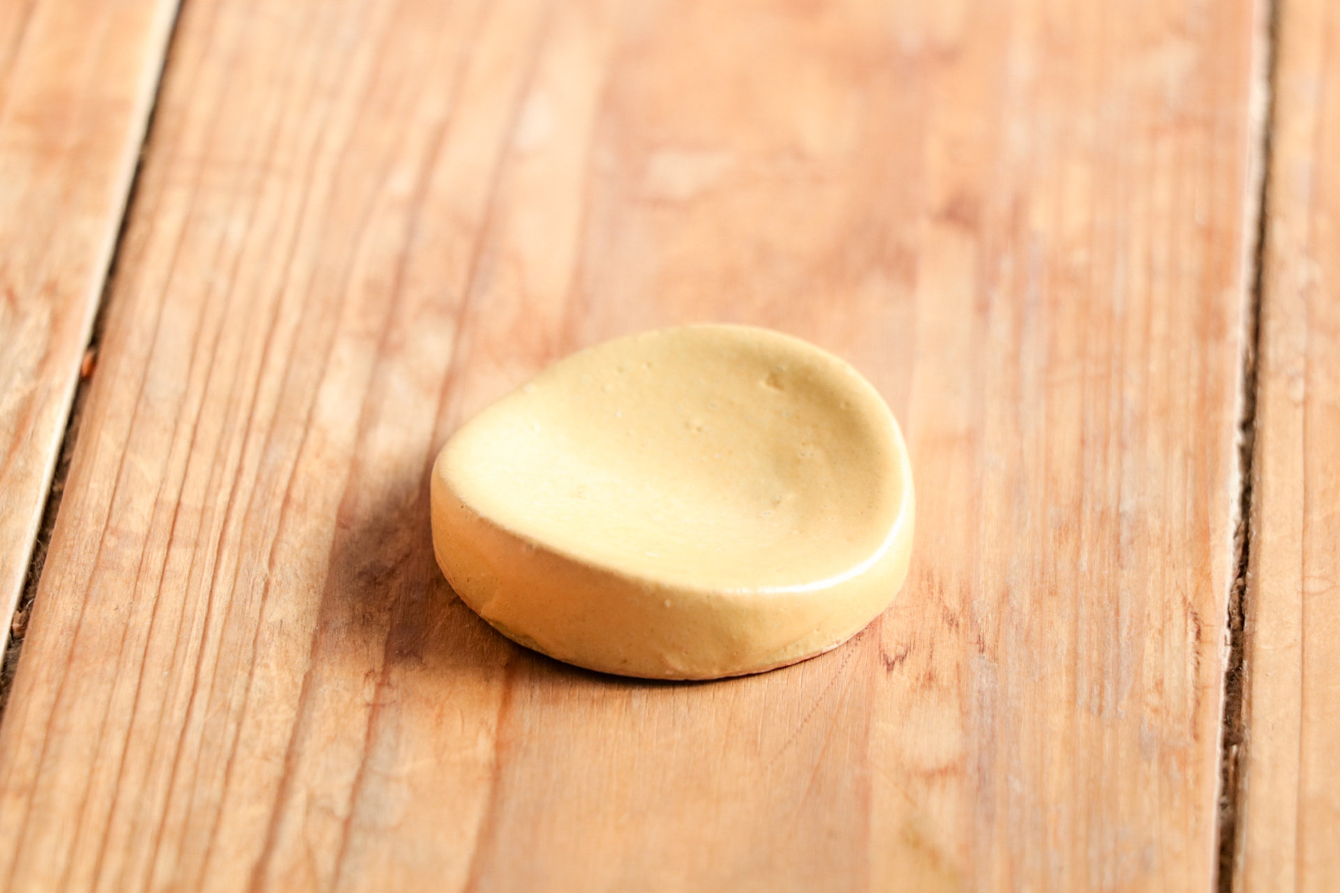 イロミハシオキ