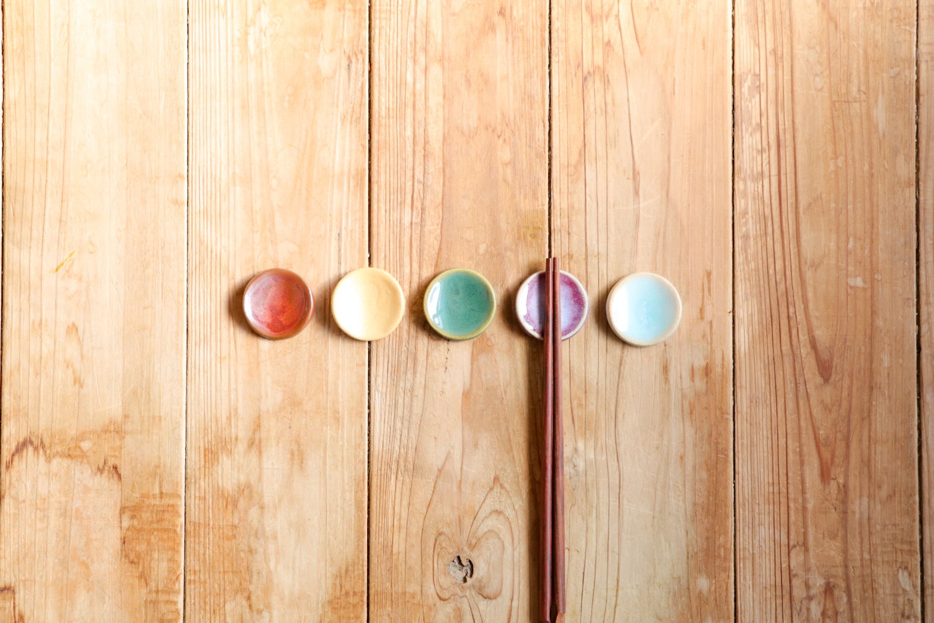 イロミハシオキ