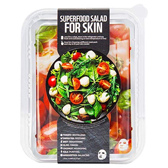 SUPERFOOD SALAD FOR SKIN