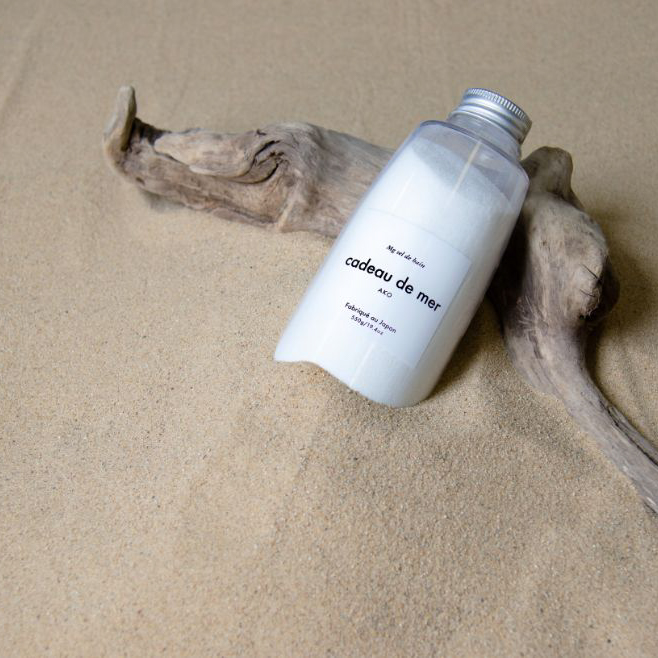 cdmバスパウダー　ボトル