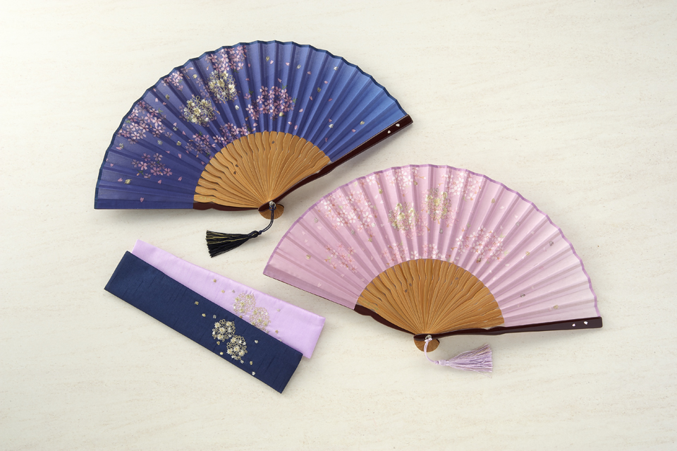 扇子 中島千波筆「菖蒲」 工芸品 | abcfc.com.br