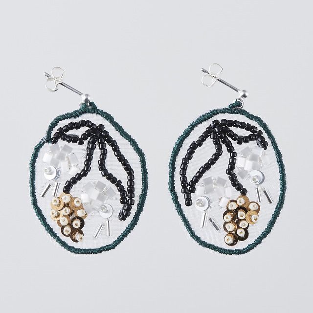 【ブランドBOX付き】T2-LLP-BK / BL (Lily Pierced)