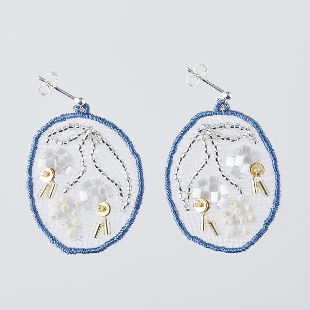 【ブランドBOX付き】T2-LLP-BK / BL (Lily Pierced)