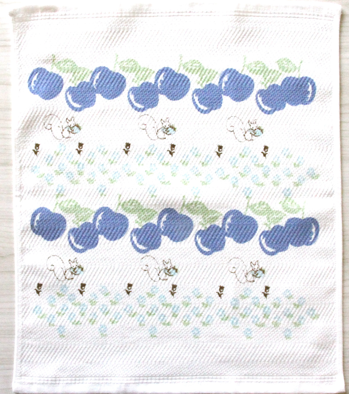 キッチンタオル「ふきぴか」（プリント）（りんごとりす・パプリカ・スリーバーズ・レモンハート・野菜）化粧箱入り