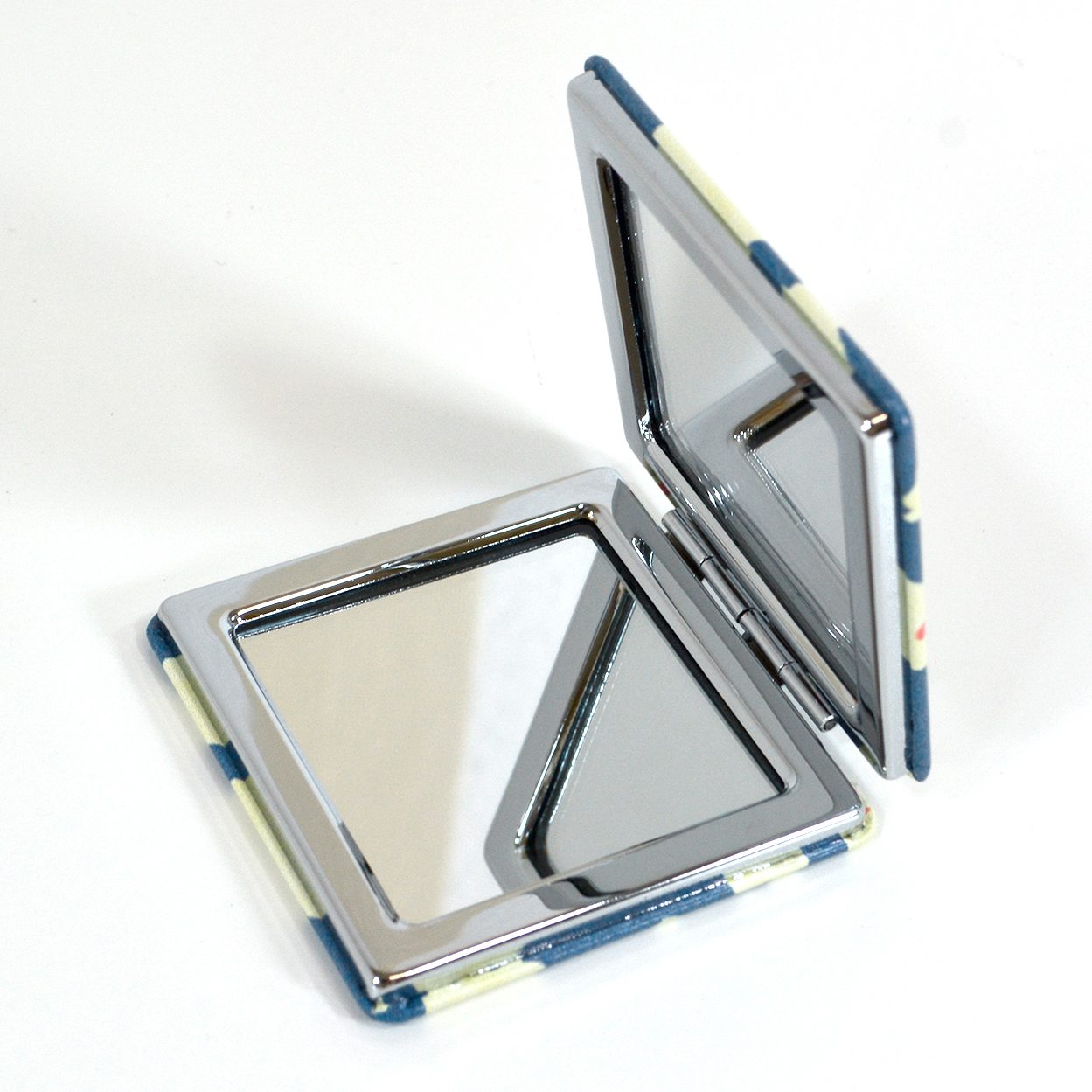 コンパクトミラー