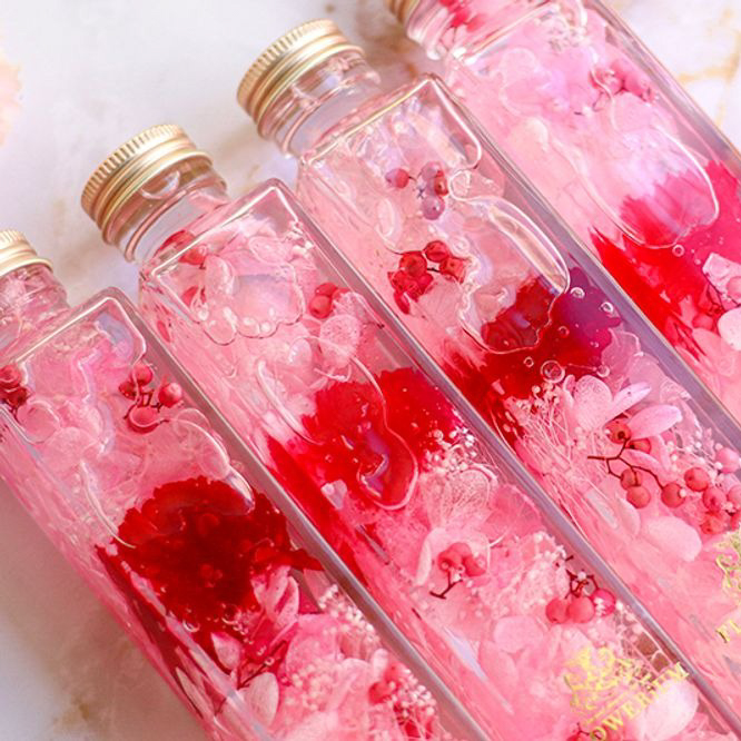 名入れギフト】toilette(トワレ)［カーネーション］ | FLOWERiUM