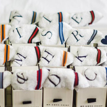 Pile イニシャルハンカチ