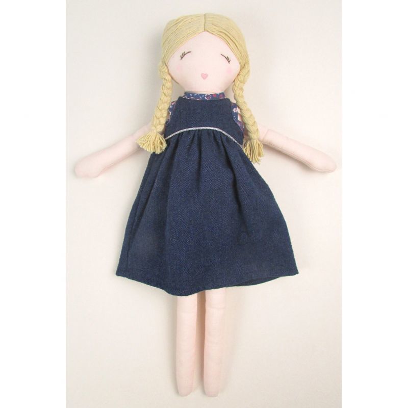 JENNY BECCA DOLL(ジェニーベッカドール)