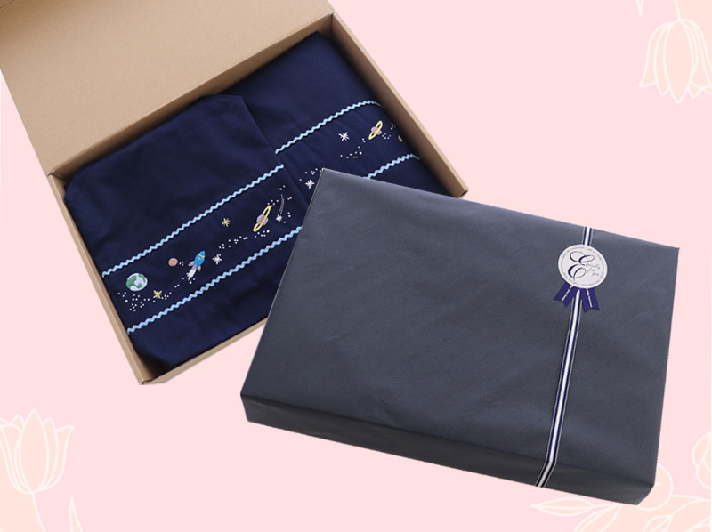 刺繍入り今治タオルハンカチ＆ミニティッシュケースセット