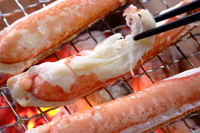 生ずわいがに半分殻無し700g