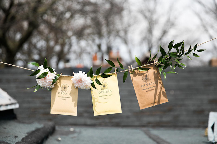 エッセンスリフトマスク（1枚入り×2）