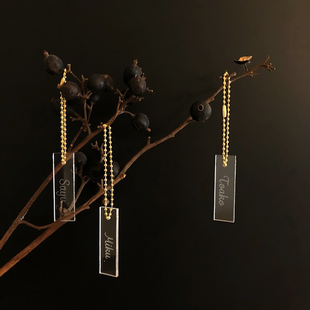 お名前入りアクリルキーホルダー 