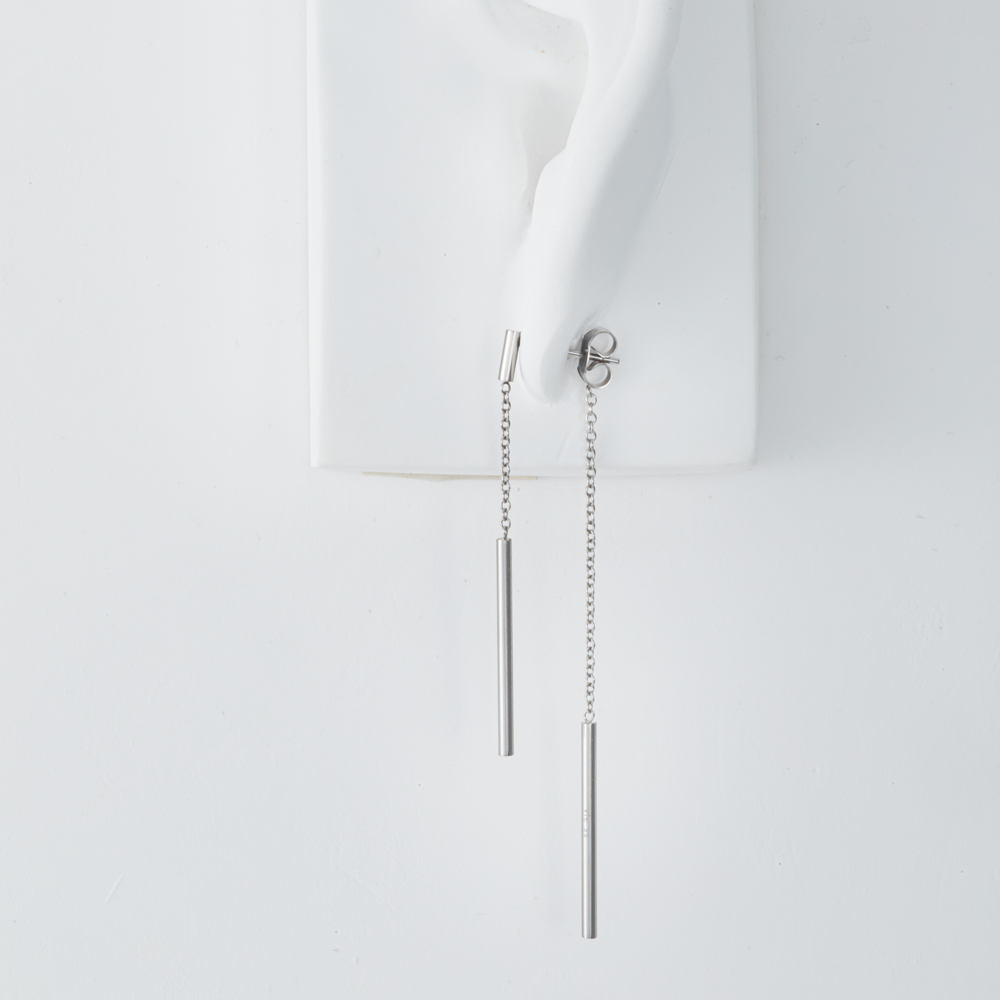 揺れるバックキャッチ アレルギーフリー ステンレスピアス P1252