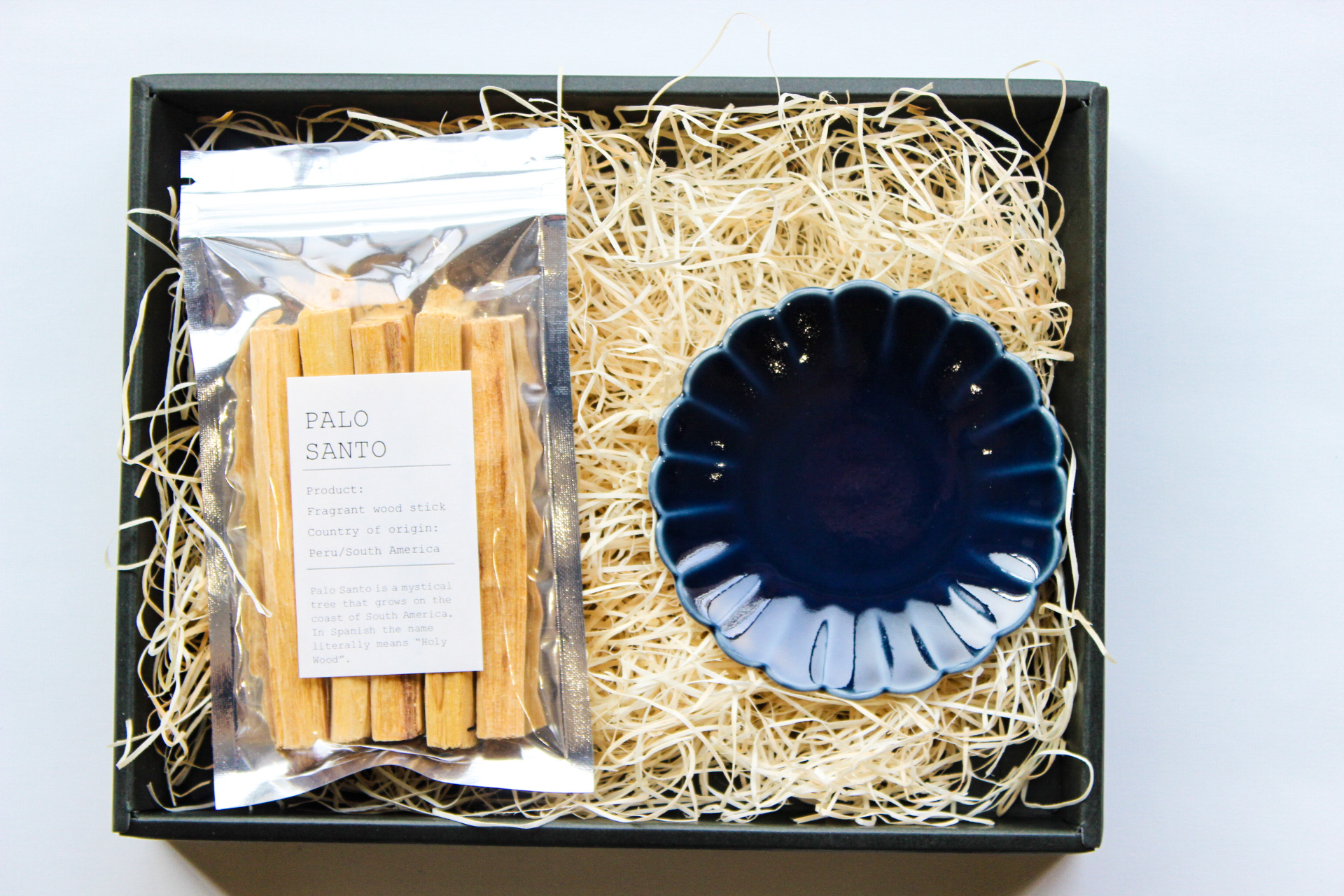 【パロサント×伝統工芸品三川内焼】感謝を込めて豊かなおうち時間をプレゼント