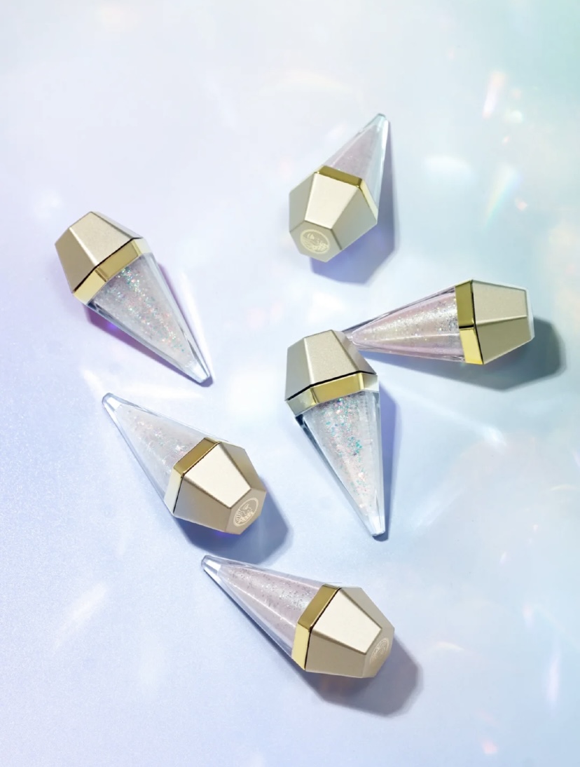 ダイアモンドリキッドアイシャドウ　#704 天使の祈り